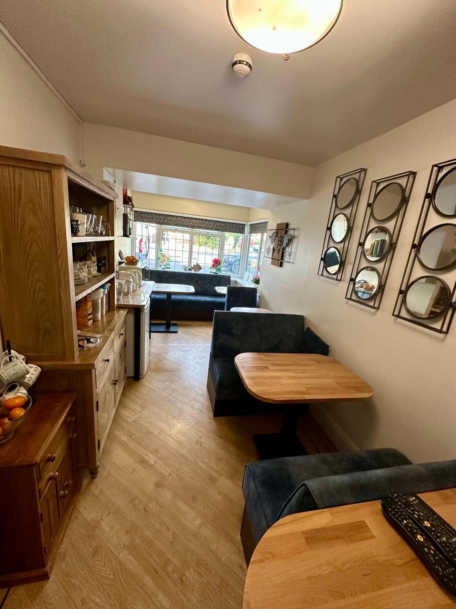 Station Approach B&B Boutique Stays Солихалл Экстерьер фото